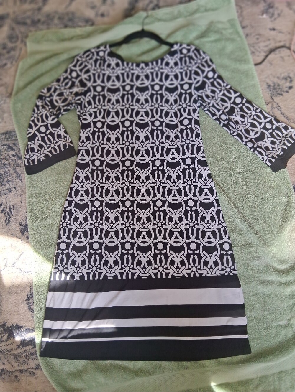 INC International Concepts Geo Ring Link Sheath Dress Black White